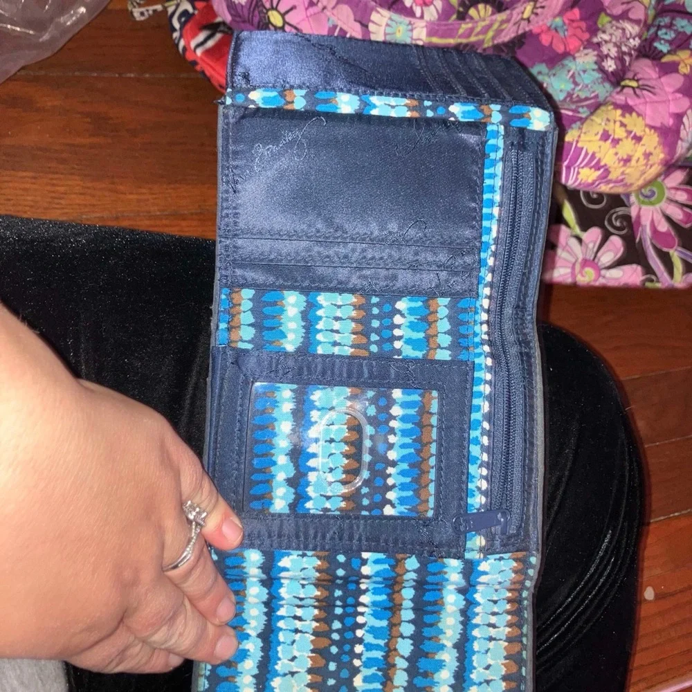 Vera Bradley small wallet - Picture 2 of 2